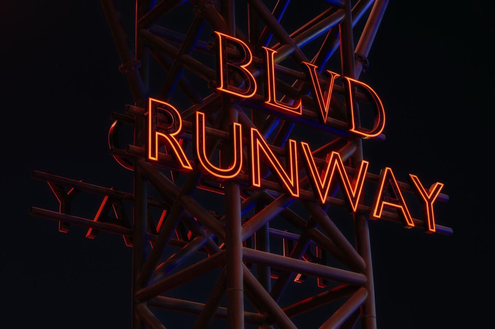 Boulevard Runway