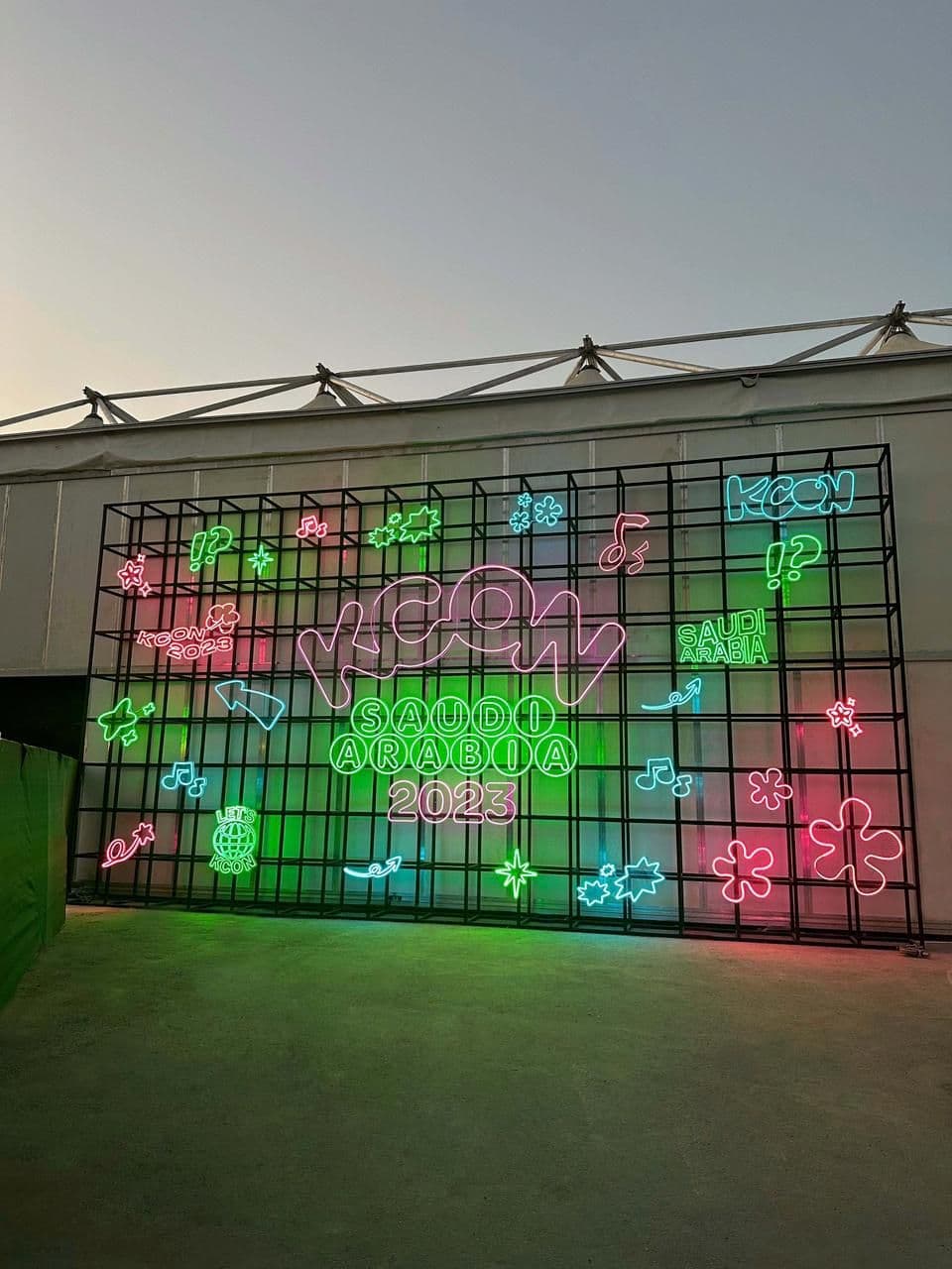 KCON